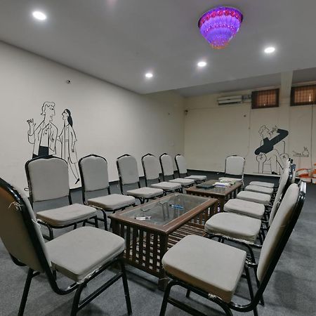 Hotel Admire Inn "Atta Market, Noida Sector 18" Extérieur photo