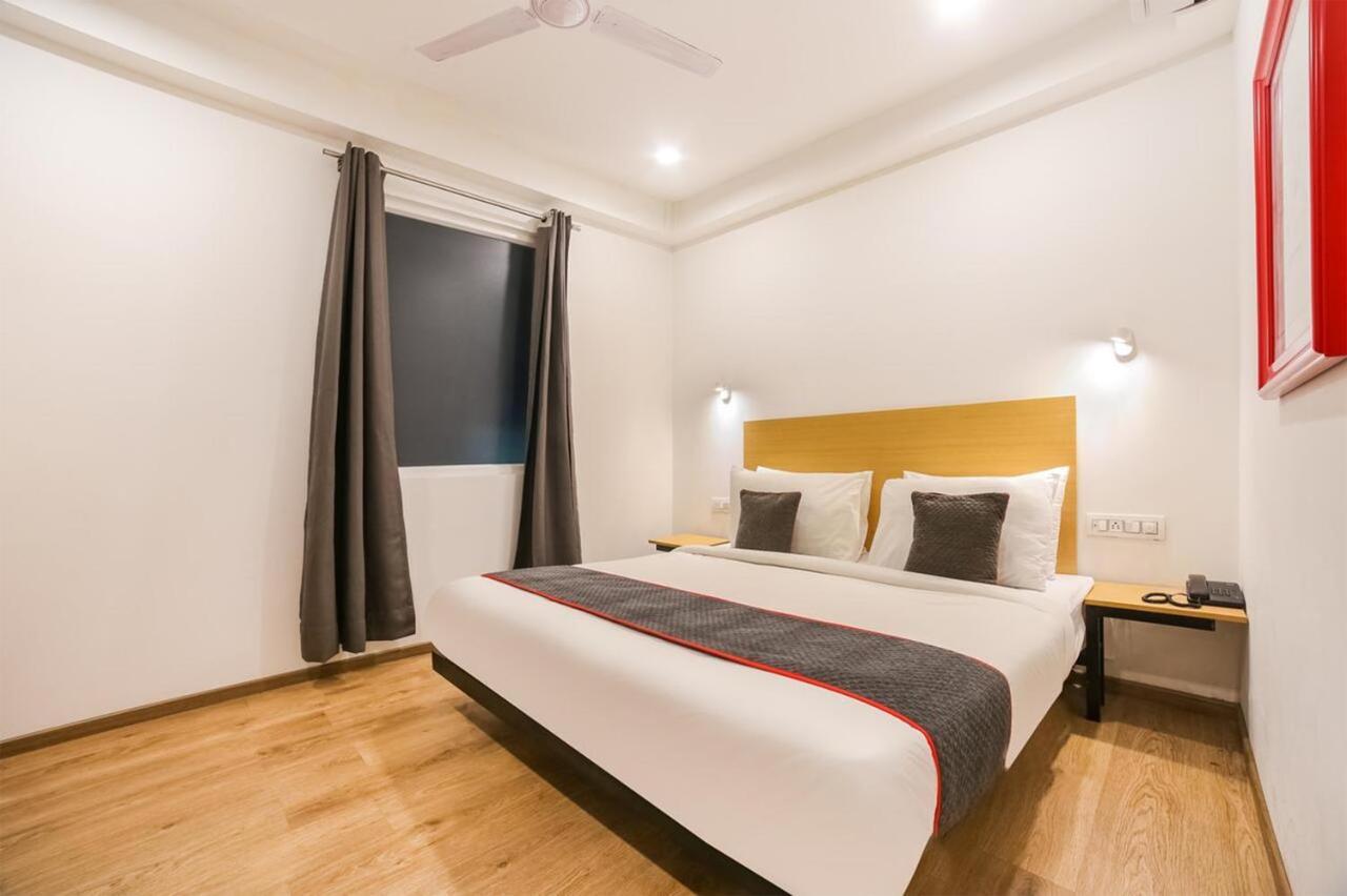 Hotel Admire Inn "Atta Market, Noida Sector 18" Extérieur photo