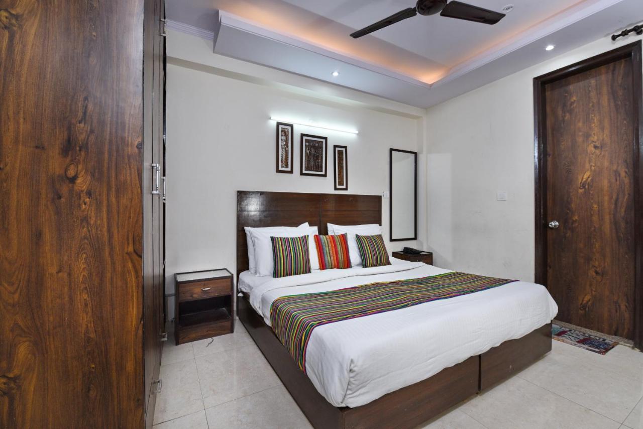 Hotel Admire Inn "Atta Market, Noida Sector 18" Extérieur photo