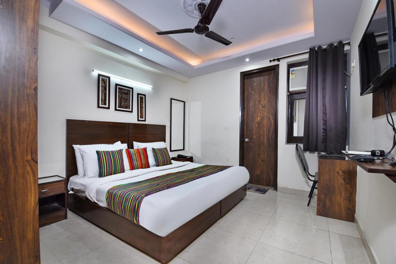 Hotel Admire Inn "Atta Market, Noida Sector 18" Extérieur photo